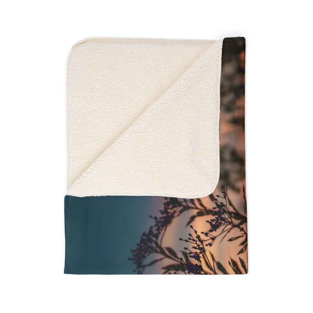 Sunset Meadow Sherpa Blanket — Cozy Fleece Throw with Nature Silhouette