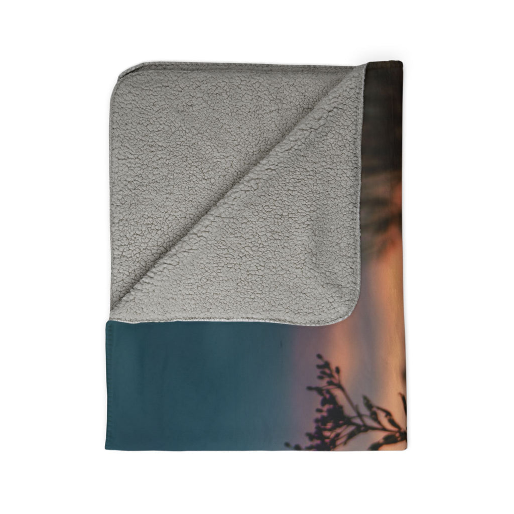 Sunset Meadow Sherpa Blanket — Cozy Fleece Throw with Nature Silhouette