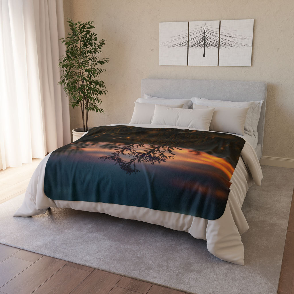 Sunset Meadow Sherpa Blanket — Cozy Fleece Throw with Nature Silhouette
